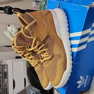 Adidas Tubular